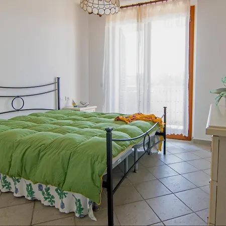 Cosmopoli Padulella * 费拉约港